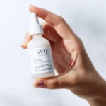 SVR - Clairial Ampoule - Concentré anti-taches triple action - Pour peaux sensibles sujettes à l'hyperpigmentation - Complexe dépigmentant 14%, Vitamine C optimisée 2% - 30 ml – Image 2